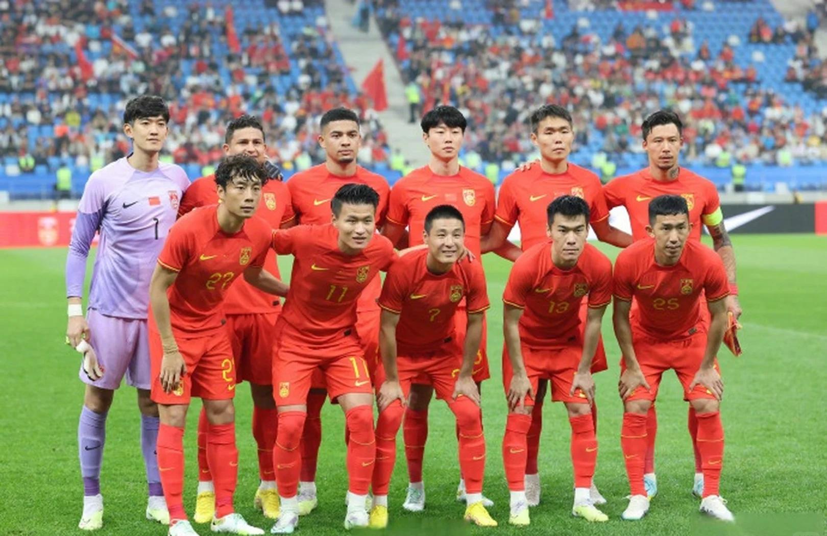 体育赛事精彩纷呈，中国队再次登上巅峰的简单介绍